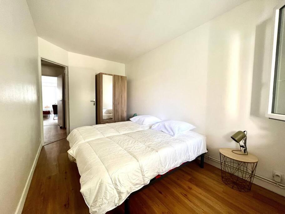 Superbe Appartement Avec Parking La Rochelle  Luaran gambar